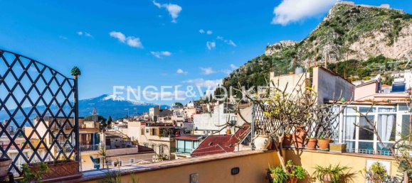 2 bedrooms Penthouse in Taormina, Italy No. 107539 20