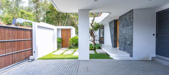 4 bedrooms Villa in Layan Beach, Thailand No. 25952 14