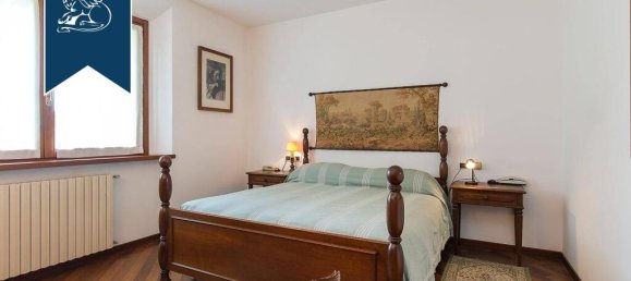 4 غرف نوم فيلا في Vergiate, Italy رقم 331174 40