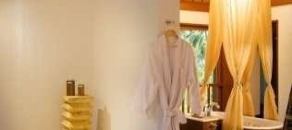 4 Schlafzimmer Villa in Tanjung, Indonesia, Nr. 2976 11
