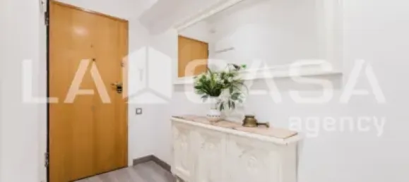 3 bedrooms Apartment in Valencia, Spain No. 174154 6