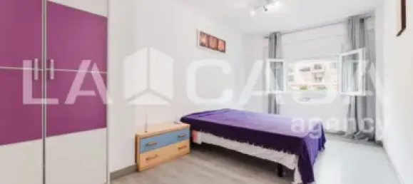 3 bedrooms Apartment in Valencia, Spain No. 174154 18