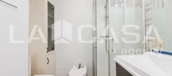 3 bedrooms Apartment in Valencia, Spain No. 174154 3