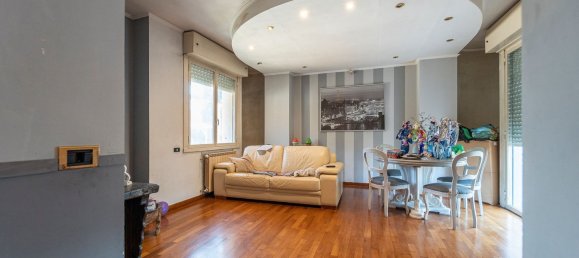 5-salle Villa à Ciampino, Italy No. 29331 8