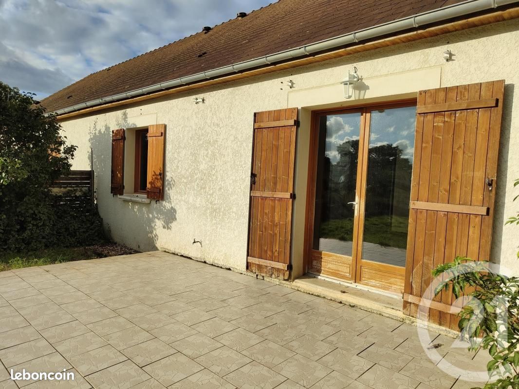 2 bedrooms House in Herry, France No. 161023