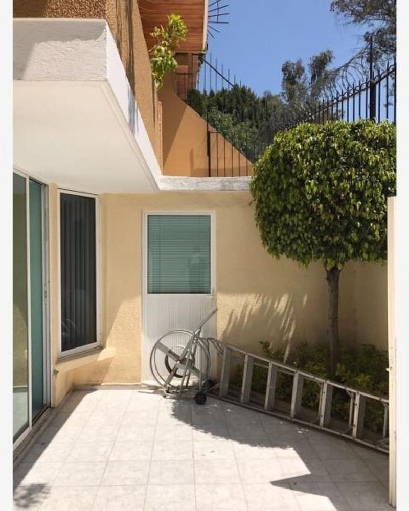 3 bedrooms House in Mexicali, Mexico No. 146522