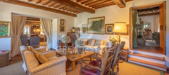 9 bedrooms House in Castellina in Chianti, Italy No. 311995 20