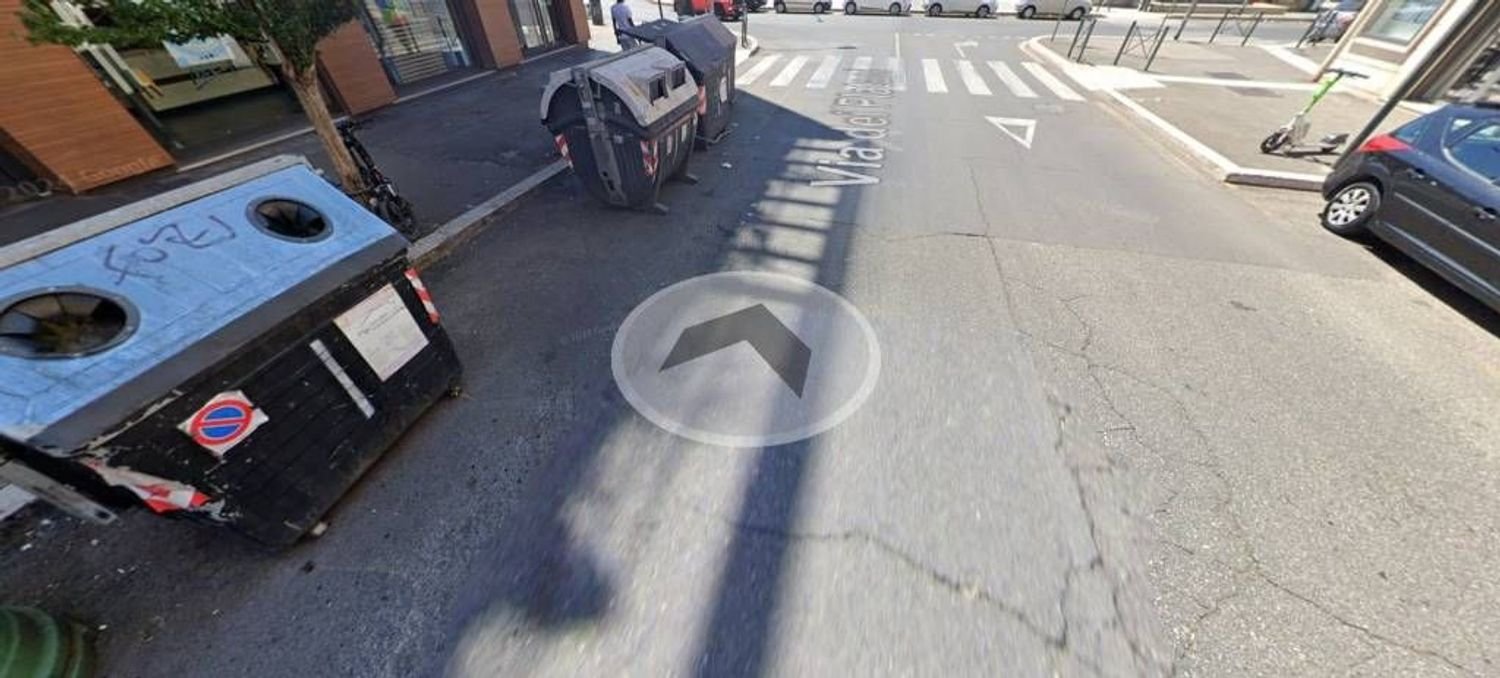 2 rooms Apartment in Rome, Italy No. 300713