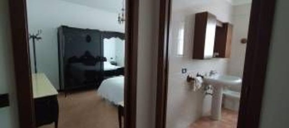 2-salle Appartement à Abbiategrasso, Italy No. 254461 5