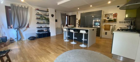 2 Schlafzimmer Wohnung in Udine, Italy, Nr. 258906 2