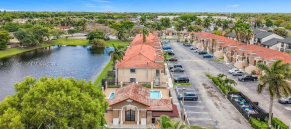 3 dormitorios dúplex en venta en Miami, Miami-Dade, Florida, USA № 614935 22