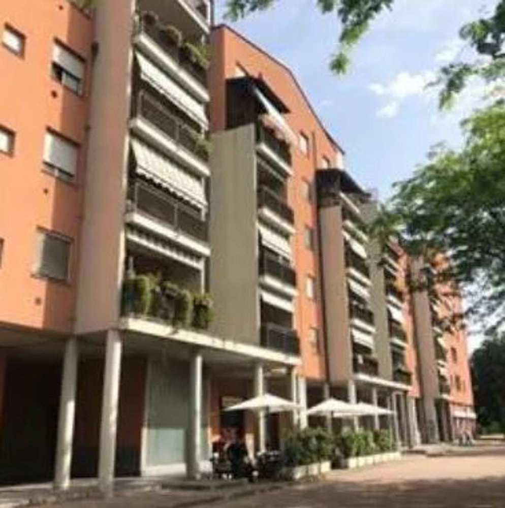 3 rooms Apartment in Brugherio, Italy No. 6420