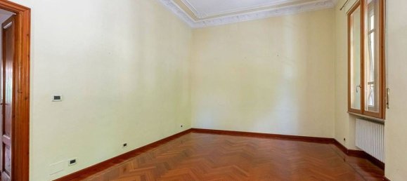 Вилла с 6 спальнями в Турин, Италия № 170653 28