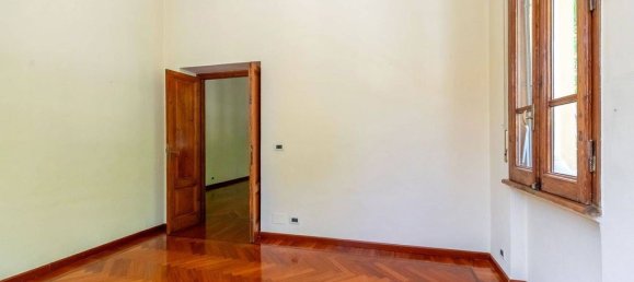 Вилла с 6 спальнями в Турин, Италия № 170653 33