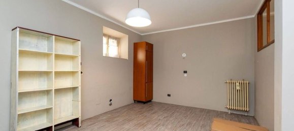 Вилла с 6 спальнями в Турин, Италия № 170653 46