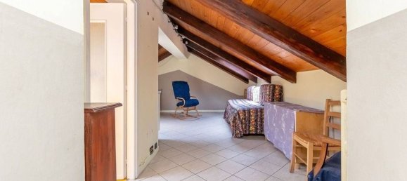 Вилла с 6 спальнями в Турин, Италия № 170653 37