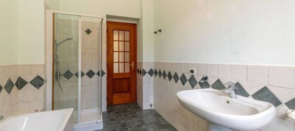 Вилла с 6 спальнями в Турин, Италия № 170653 27