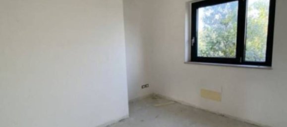 4 bedrooms Apartment in Montesilvano, Italy No. 325820 3