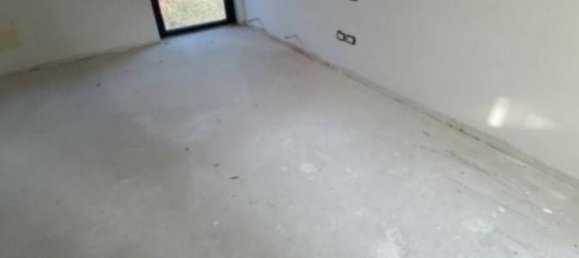 4 bedrooms Apartment in Montesilvano, Italy No. 325820 2