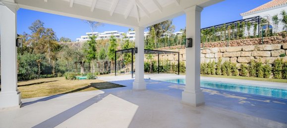 4 bedrooms Villa in Nueva Andalucia, Spain No. 285561 22