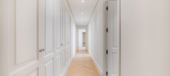 4 bedrooms Villa in Nueva Andalucia, Spain No. 285561 16