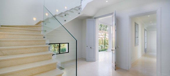 4 bedrooms Villa in Nueva Andalucia, Spain No. 285561 24