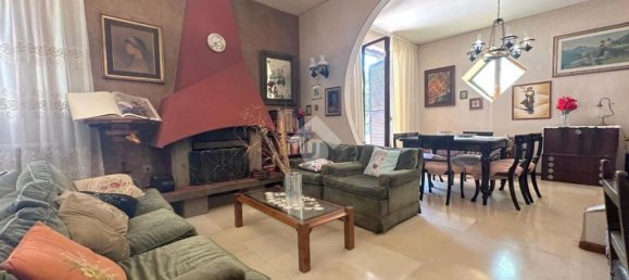 5 bedrooms Villa in Velletri, Italy No. 321613 10