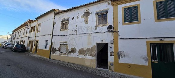 Casa de 3 dormitorios en Alter do Chao, Portugal No. 25349 3