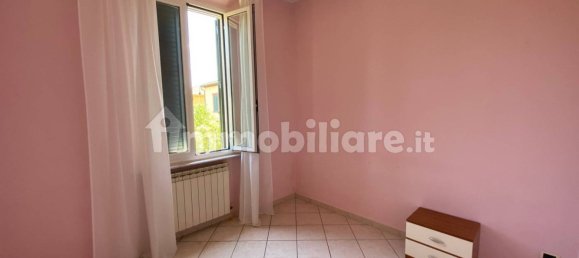 Квартира с 2 спальнями в Понтедера, Италия № 302335 10