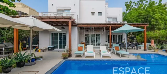 5 Schlafzimmer Villa in Meadows, UAE, Nr. 105952 16