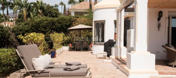 3 bedrooms Villa in Estepona, Spain No. 135089 20