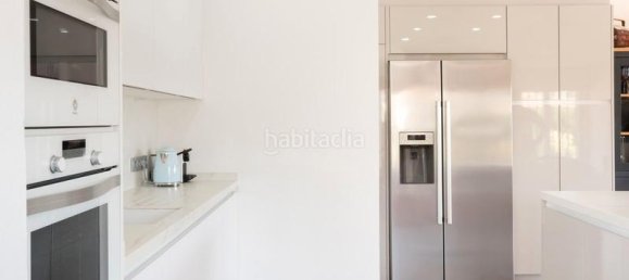 3 bedrooms Villa in Estepona, Spain No. 135089 12