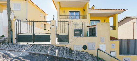 3 bedrooms House in Cascais, Portugal No. 157448 49