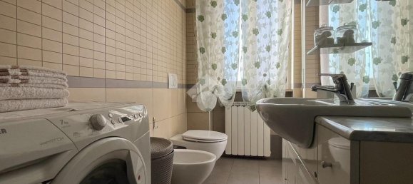 Apartamento de 2 dormitorios en Lodi, Italy No. 234815 18