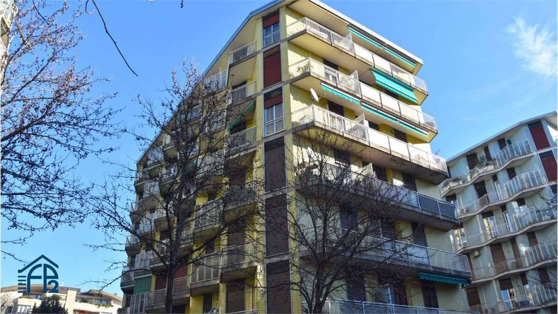 3 chambres Appartement à Sesto San Giovanni, Italy No. 271632