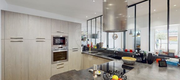 Дуплекс с 5 спальнями в Орлеан, Франция № 91962 3