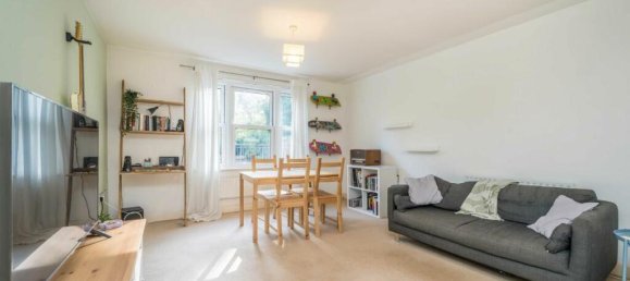 1 bedroom Apartment in Surbiton, United Kingdom No. 10289 2