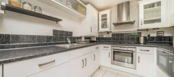 1 bedroom Apartment in Surbiton, United Kingdom No. 10289 9