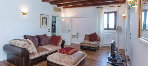 6 bedrooms Villa in Vigonza, Italy No. 270997 4