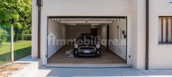 6 bedrooms Villa in Vigonza, Italy No. 270997 17