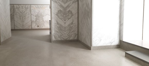 135m² Commercial property in Naples, Italy No. 319679 18