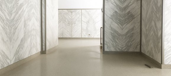 135m² Commercial property in Naples, Italy No. 319679 9