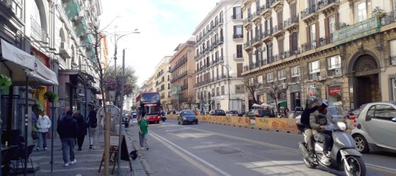 135m² Commercial property in Naples, Italy No. 319679 34