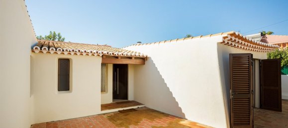 3 Schlafzimmer Haus in Albufeira, Portugal, Nr. 117758 4