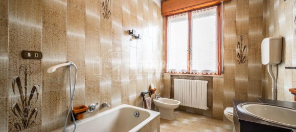 5غرفة فيلا في San Cesario sul Panaro, Italy رقم 148524 35