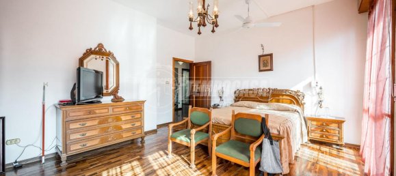 5غرفة فيلا في San Cesario sul Panaro, Italy رقم 148524 31