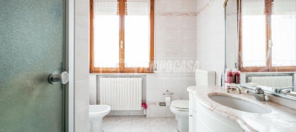 5غرفة فيلا في San Cesario sul Panaro, Italy رقم 148524 15