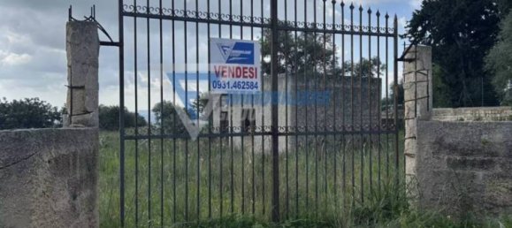 Terreno em Priolo Gargallo, Italy 3000 m² N.º 286476 15