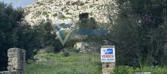 Terreno em Priolo Gargallo, Italy 3000 m² N.º 286476 5