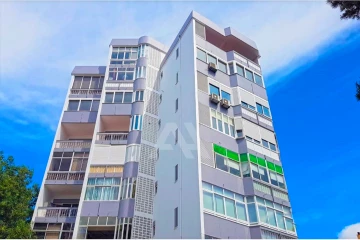 4 bedrooms Apartment in Cascais, Portugal No. 119834